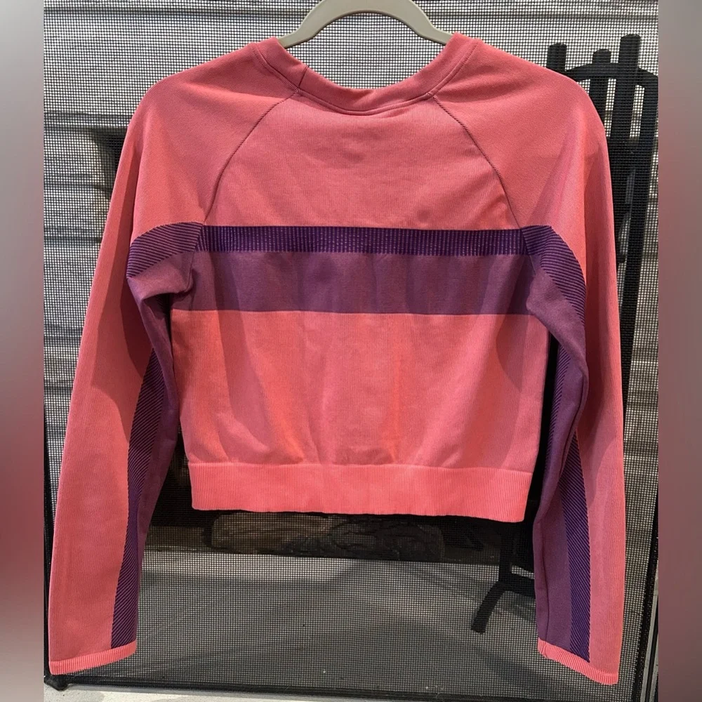 Fabletics Tory Cropped Seamless Long Sleeve Top - Size L - Picture 4 of 6
